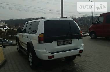 Внедорожник / Кроссовер Mitsubishi Pajero Sport 2001 в Черновцах