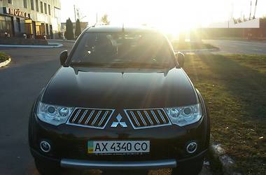 Внедорожник / Кроссовер Mitsubishi Pajero Sport 2011 в Харькове