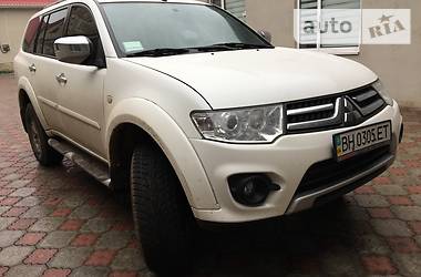 Внедорожник / Кроссовер Mitsubishi Pajero Sport 2014 в Татарбунарах