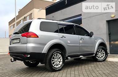 Внедорожник / Кроссовер Mitsubishi Pajero Sport 2011 в Одессе