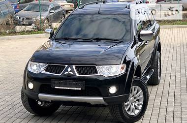 Внедорожник / Кроссовер Mitsubishi Pajero Sport 2011 в Одессе