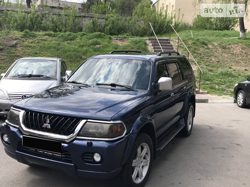 Позашляховик / Кросовер Mitsubishi Pajero Sport 2001 в Обухові