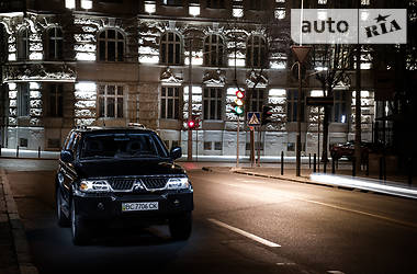 Позашляховик / Кросовер Mitsubishi Pajero Sport 2007 в 