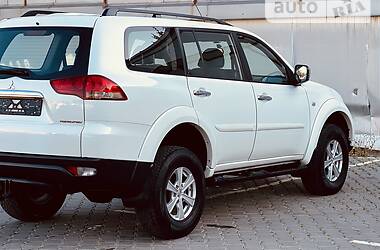 Внедорожник / Кроссовер Mitsubishi Pajero Sport 2014 в Одессе