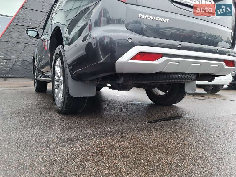 Внедорожник / Кроссовер Mitsubishi Pajero Sport 2020 в Киеве