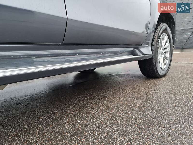 Внедорожник / Кроссовер Mitsubishi Pajero Sport 2020 в Киеве