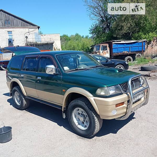 Внедорожник / Кроссовер Mitsubishi Pajero Sport 1999 в Виннице