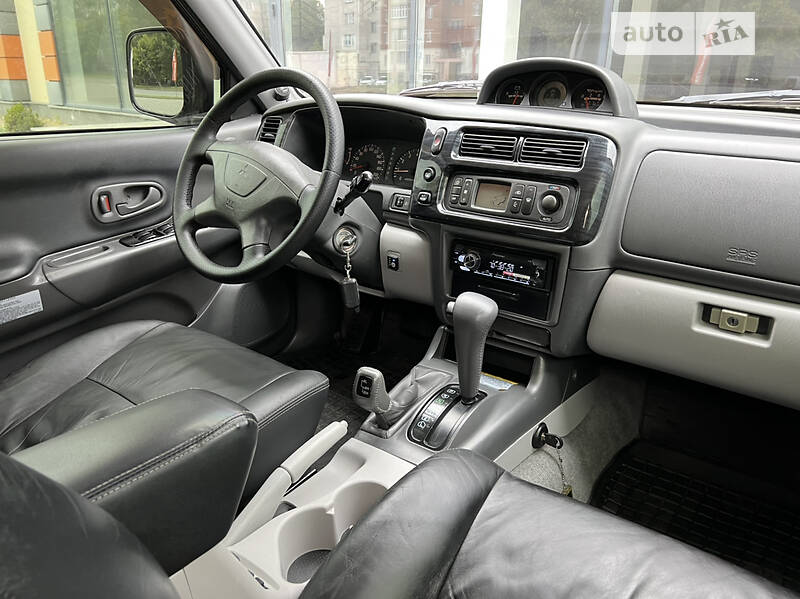Внедорожник / Кроссовер Mitsubishi Pajero Sport 2006 в Хмельницком