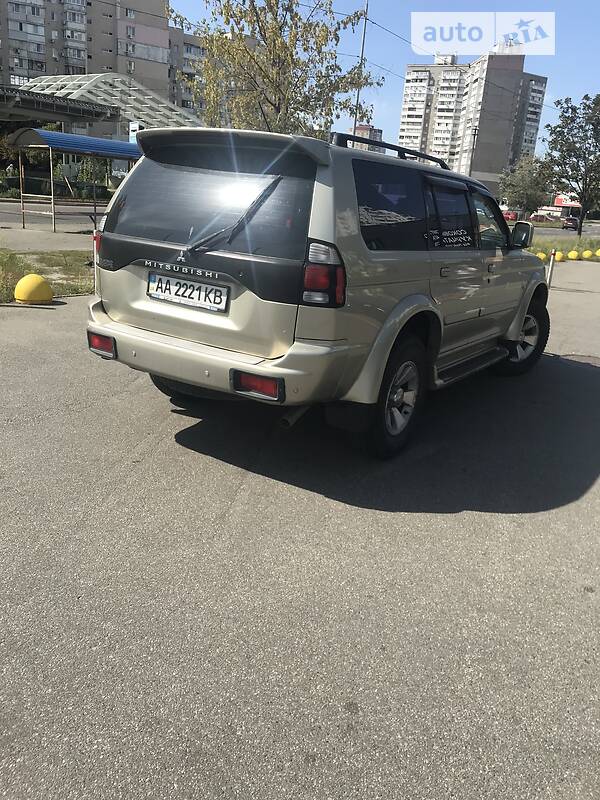Внедорожник / Кроссовер Mitsubishi Pajero Sport 2007 в Киеве