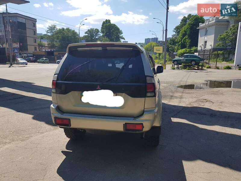 Внедорожник / Кроссовер Mitsubishi Pajero Sport 2008 в Киеве