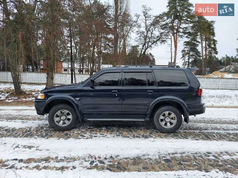 Внедорожник / Кроссовер Mitsubishi Pajero Sport 2008 в Ахтырке