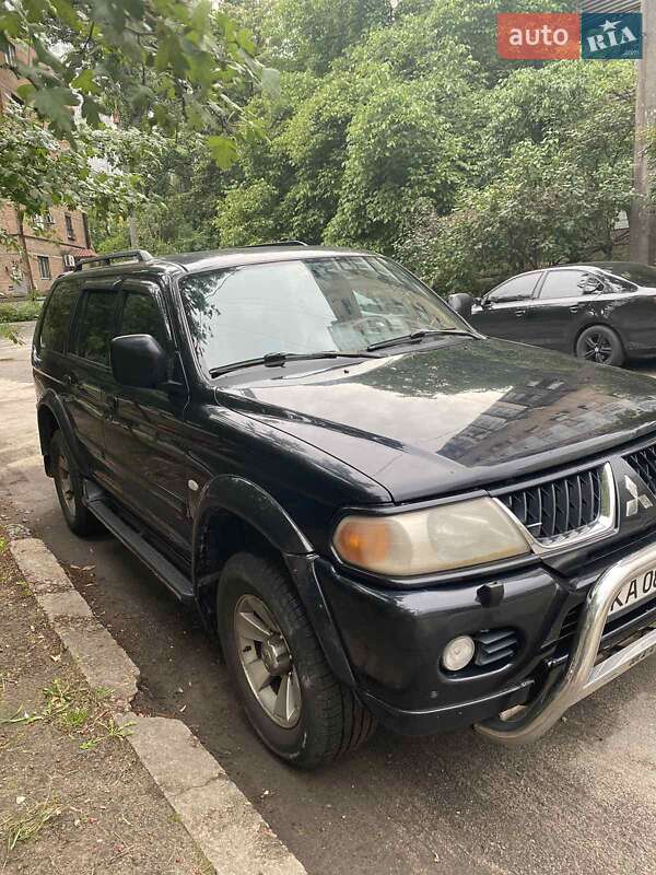 Позашляховик / Кросовер Mitsubishi Pajero Sport 2007 в 