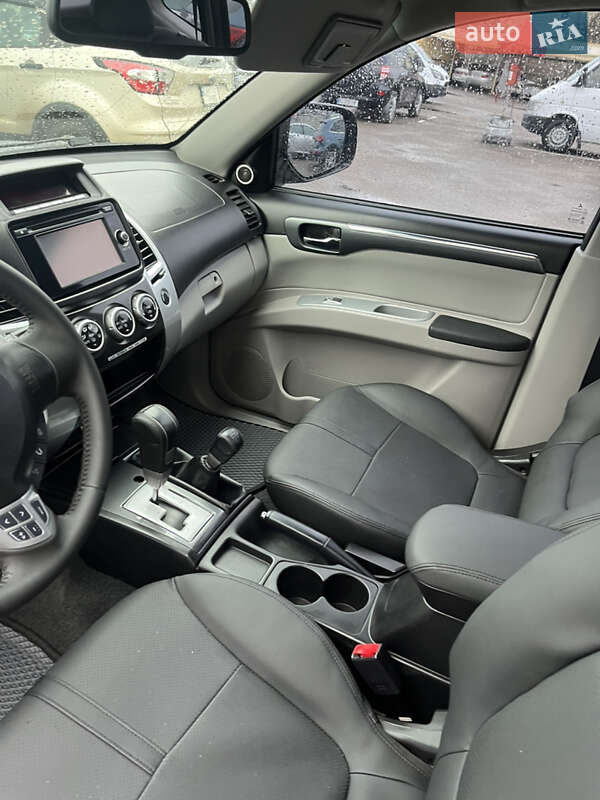 Позашляховик / Кросовер Mitsubishi Pajero Sport 2014 в Білій Церкві