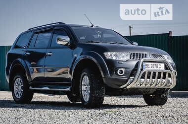 Внедорожник / Кроссовер Mitsubishi Pajero Sport 2012 в Кривом Озере