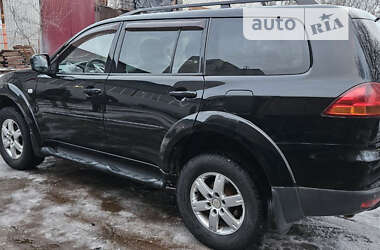 Позашляховик / Кросовер Mitsubishi Pajero Sport 2010 в Харкові