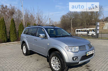 Позашляховик / Кросовер Mitsubishi Pajero Sport 2011 в Рівному