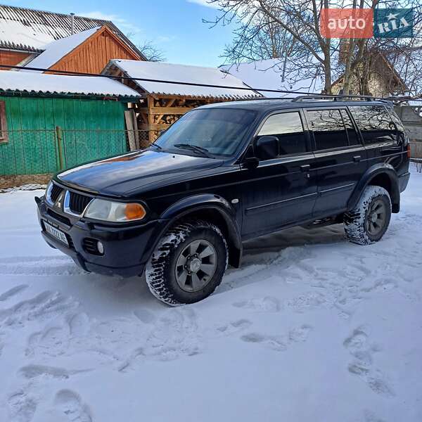 Внедорожник / Кроссовер Mitsubishi Pajero Sport 2008 в Харькове
