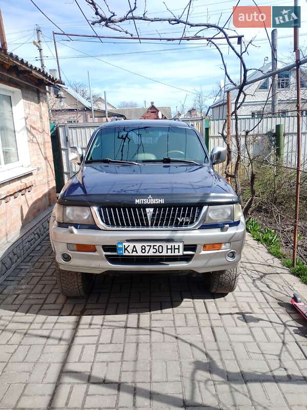 Внедорожник / Кроссовер Mitsubishi Pajero Sport 1999 в Лубнах фото 4 Внедорожник / Кроссовер Mitsubishi Pajero Sport 1999 в Лубнах