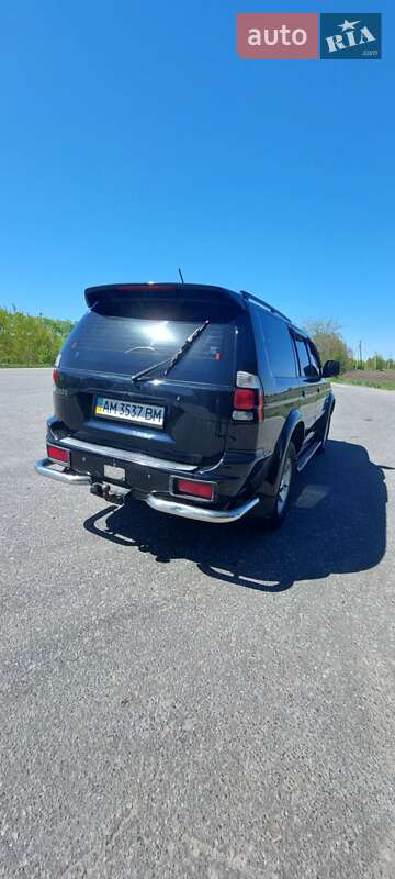 Внедорожник / Кроссовер Mitsubishi Pajero Sport 2006 в Бердичеве