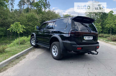 Позашляховик / Кросовер Mitsubishi Pajero Sport 2006 в Києві