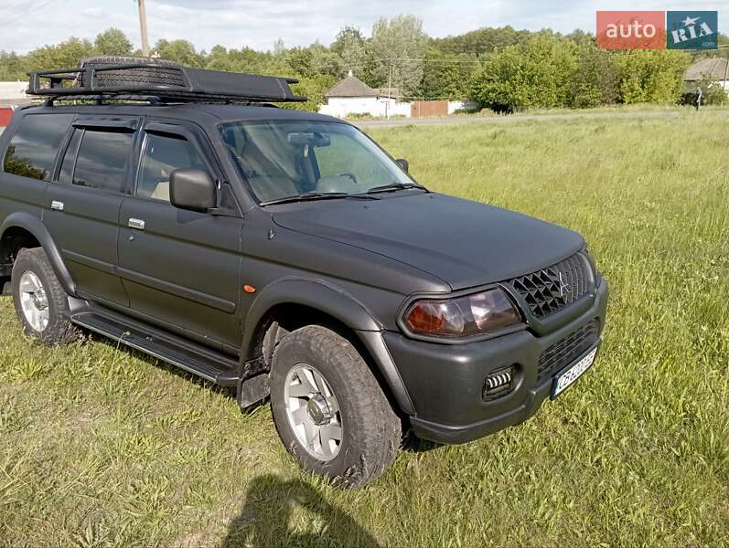 Внедорожник / Кроссовер Mitsubishi Pajero Sport 1999 в Прилуках