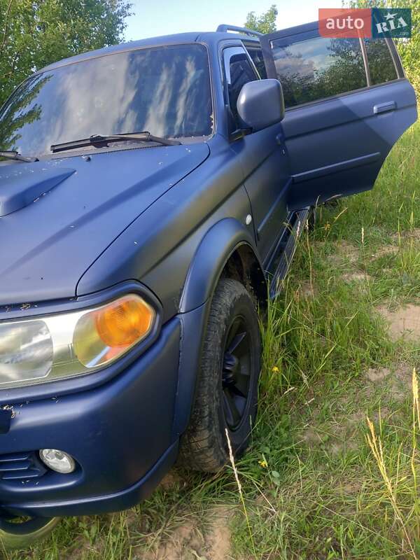 Внедорожник / Кроссовер Mitsubishi Pajero Sport 2006 в Львове