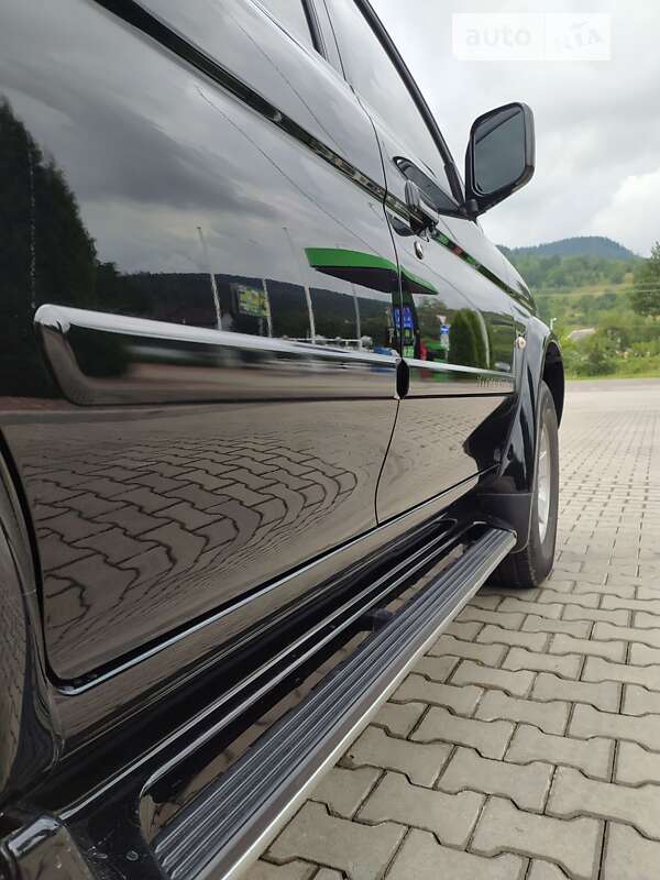 Внедорожник / Кроссовер Mitsubishi Pajero Sport 2007 в Ивано-Франковске