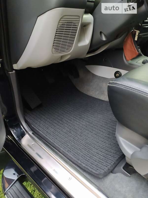 Внедорожник / Кроссовер Mitsubishi Pajero Sport 2007 в Ивано-Франковске