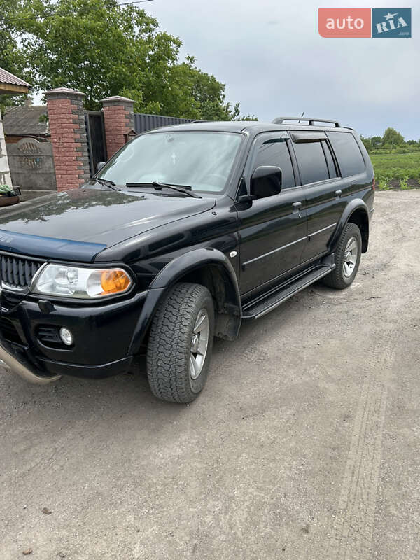 Внедорожник / Кроссовер Mitsubishi Pajero Sport 2007 в Любашевке