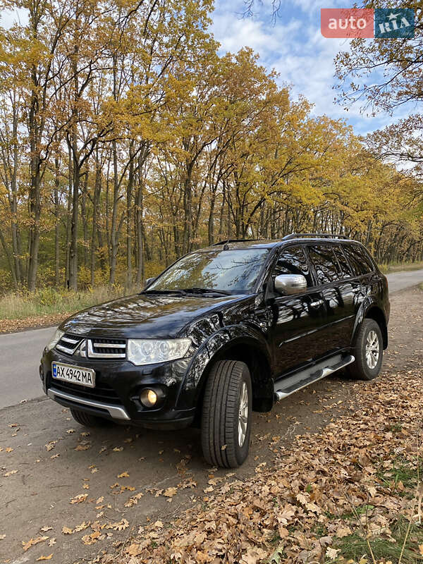 Позашляховик / Кросовер Mitsubishi Pajero Sport 2013 в Умані фото 2 Позашляховик / Кросовер Mitsubishi Pajero Sport 2013 в Умані