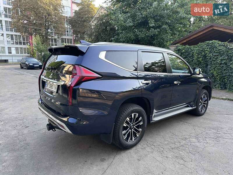 Внедорожник / Кроссовер Mitsubishi Pajero Sport 2021 в Ровно