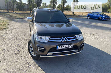 Позашляховик / Кросовер Mitsubishi Pajero Sport 2014 в Українці