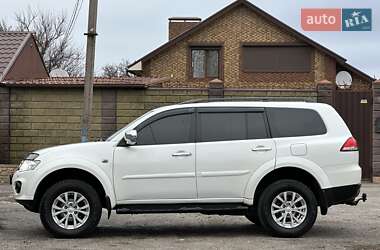 Позашляховик / Кросовер Mitsubishi Pajero Sport 2014 в Кам'янському