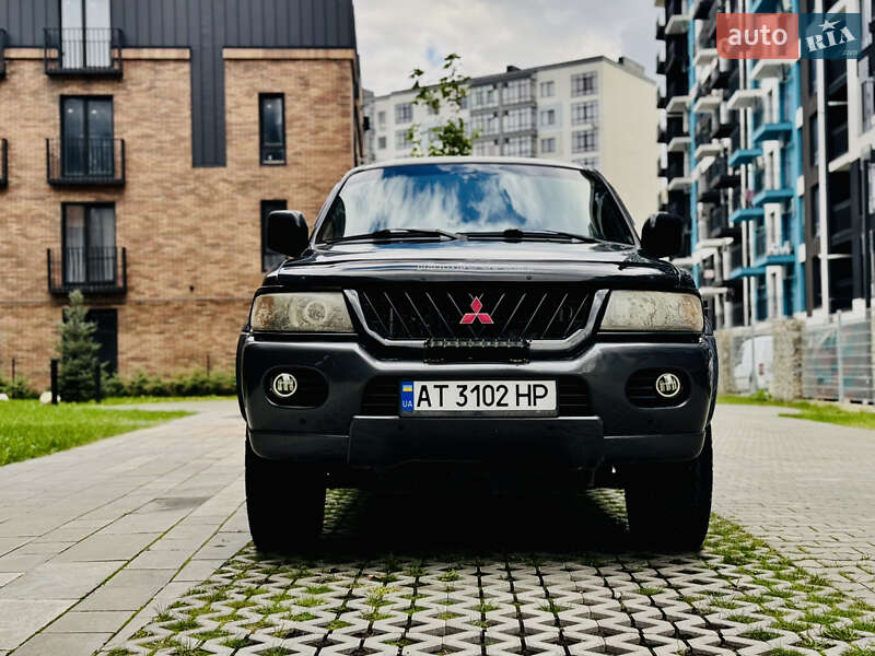 Внедорожник / Кроссовер Mitsubishi Pajero Sport 2004 в Ивано-Франковске