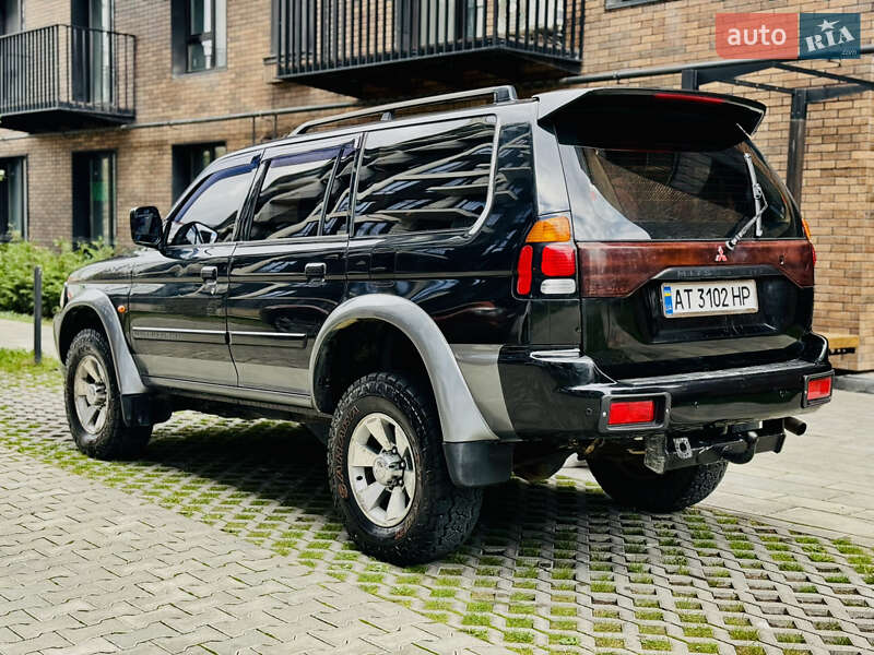 Внедорожник / Кроссовер Mitsubishi Pajero Sport 2004 в Ивано-Франковске