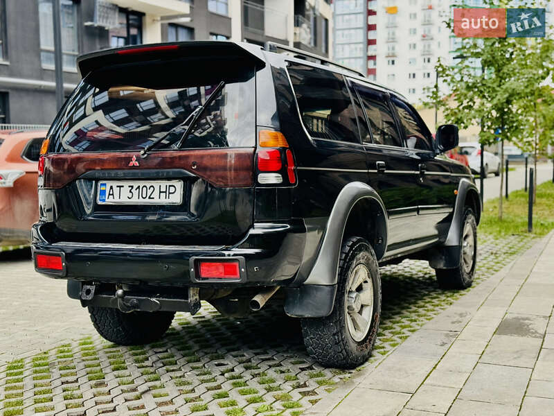 Внедорожник / Кроссовер Mitsubishi Pajero Sport 2004 в Ивано-Франковске