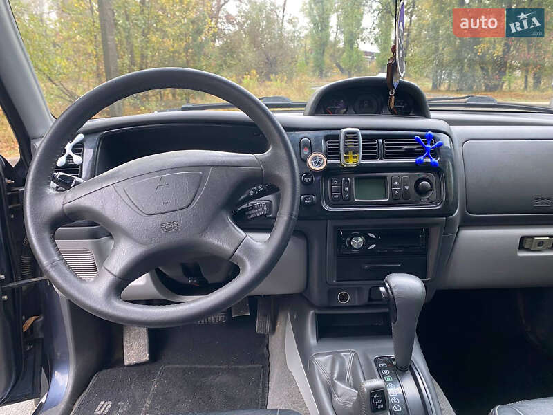 Позашляховик / Кросовер Mitsubishi Pajero Sport 2008 в Чернігові