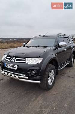 Позашляховик / Кросовер Mitsubishi Pajero Sport 2015 в Вінниці