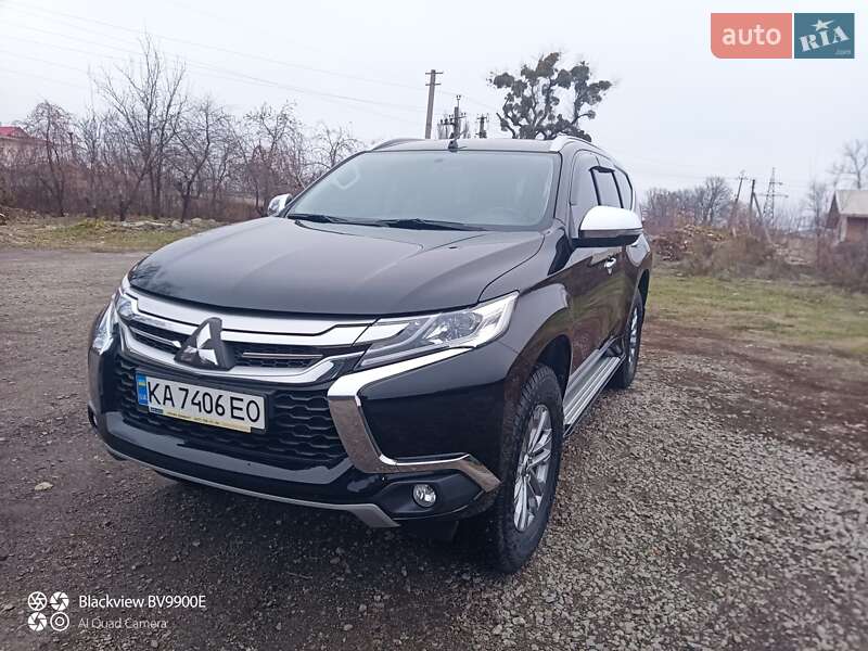 Внедорожник / Кроссовер Mitsubishi Pajero Sport 2018 в Полтаве