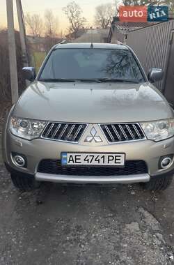 Позашляховик / Кросовер Mitsubishi Pajero Sport 2012 в Дніпрі