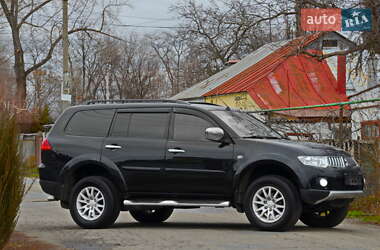 Позашляховик / Кросовер Mitsubishi Pajero Sport 2012 в Дніпрі