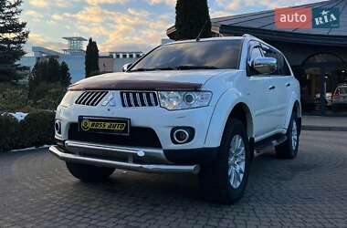 Позашляховик / Кросовер Mitsubishi Pajero Sport 2012 в Львові