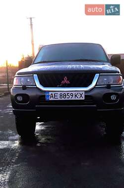 Внедорожник / Кроссовер Mitsubishi Pajero Sport 2002 в Пятихатках