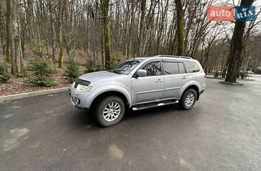 Позашляховик / Кросовер Mitsubishi Pajero Sport 2010 в Ужгороді