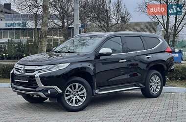 Внедорожник / Кроссовер Mitsubishi Pajero Sport 2017 в Одессе