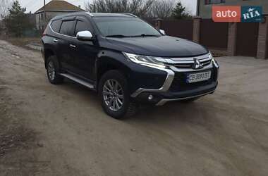 Внедорожник / Кроссовер Mitsubishi Pajero Sport 2017 в 