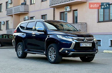 Внедорожник / Кроссовер Mitsubishi Pajero Sport 2019 в 