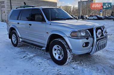 Позашляховик / Кросовер Mitsubishi Pajero Sport 2001 в Києві