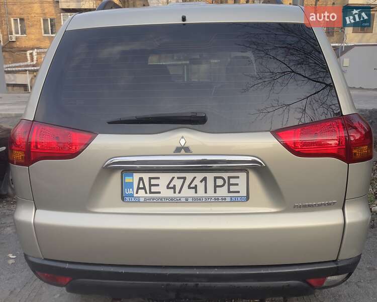 Внедорожник / Кроссовер Mitsubishi Pajero Sport 2012 в Днепре