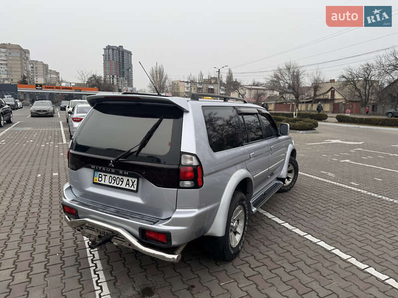 Внедорожник / Кроссовер Mitsubishi Pajero Sport 2006 в Николаеве